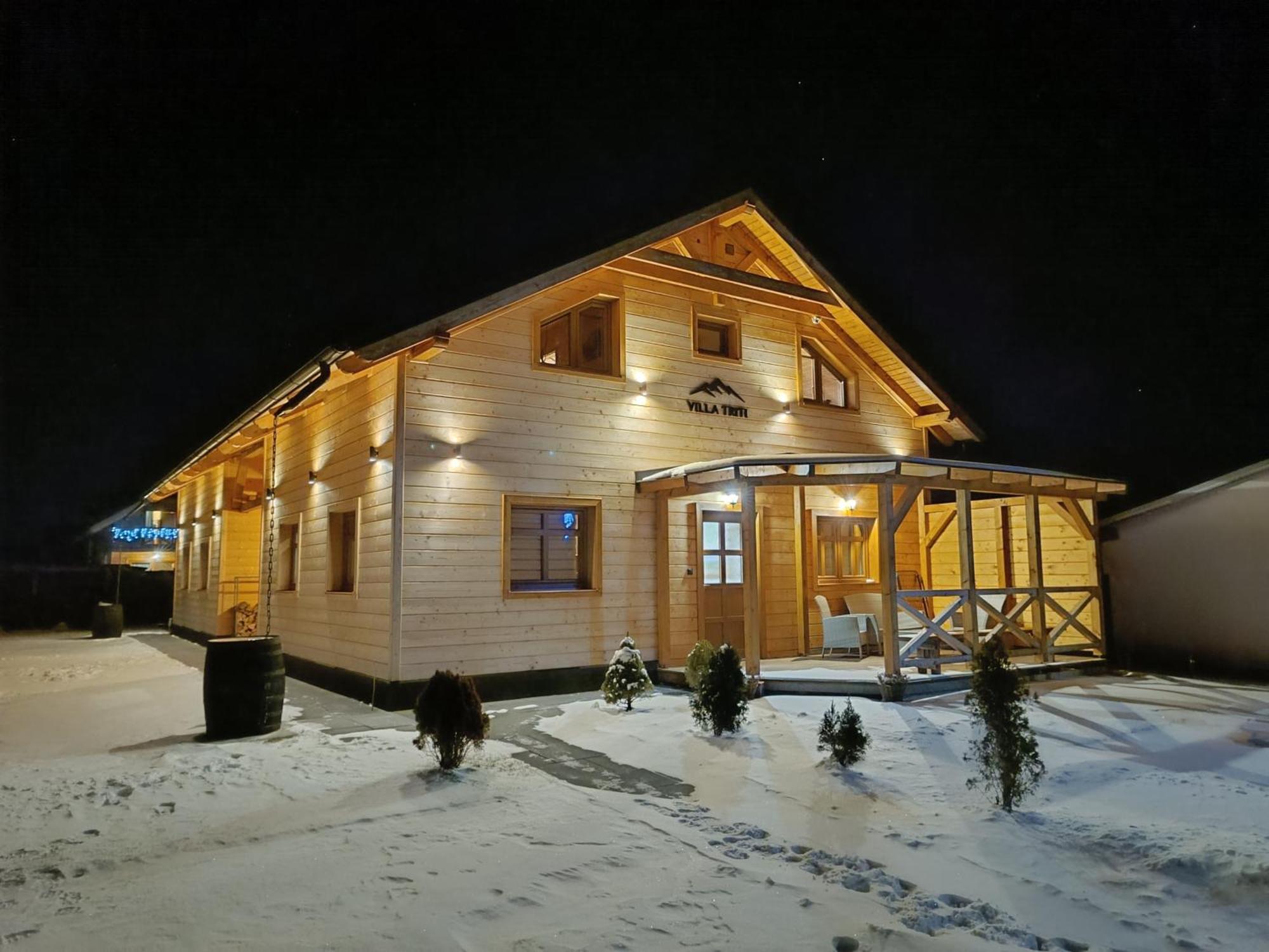 Villa Triti Stara Lesna Exterior photo